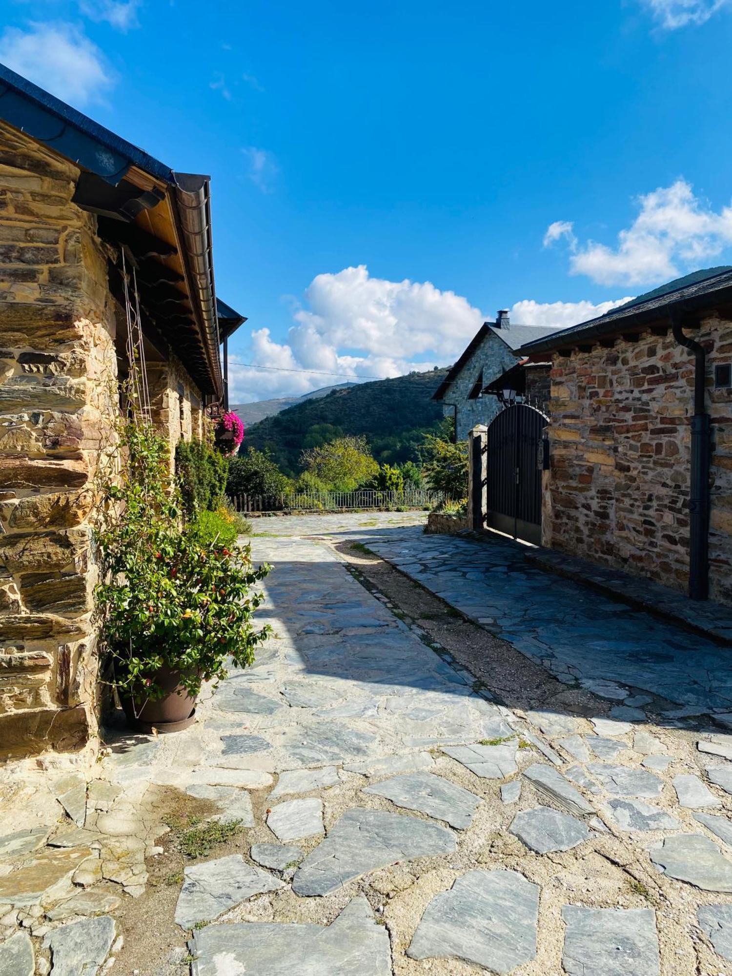 La Casita De Chocolate - Vut Le1131 Guest House Понферада Екстериор снимка